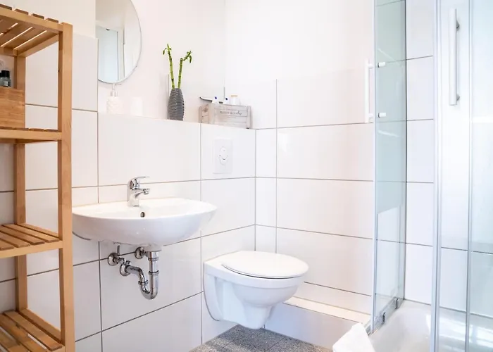 City Studio For 2, Near Sonnenallee