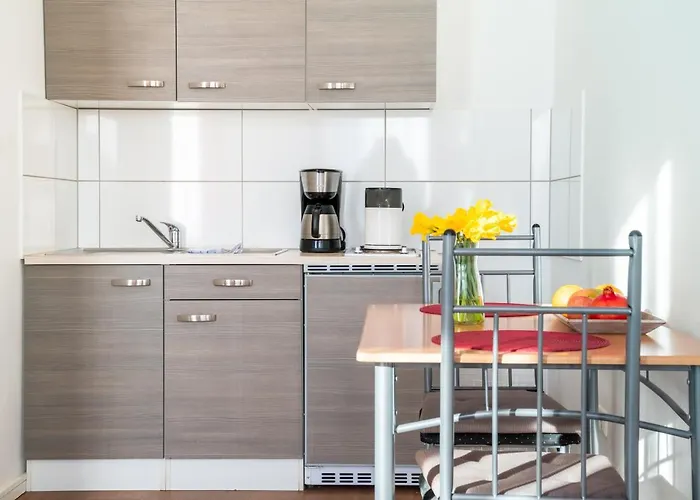 City Studio For 2, Near Sonnenallee Apartman